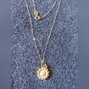 Gold Sunflower Pendant Necklace